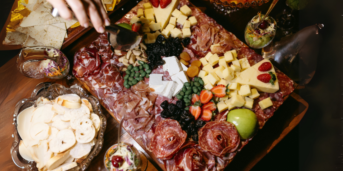 Comment Composer des Planches Tapas Gourmandes et Conviviales