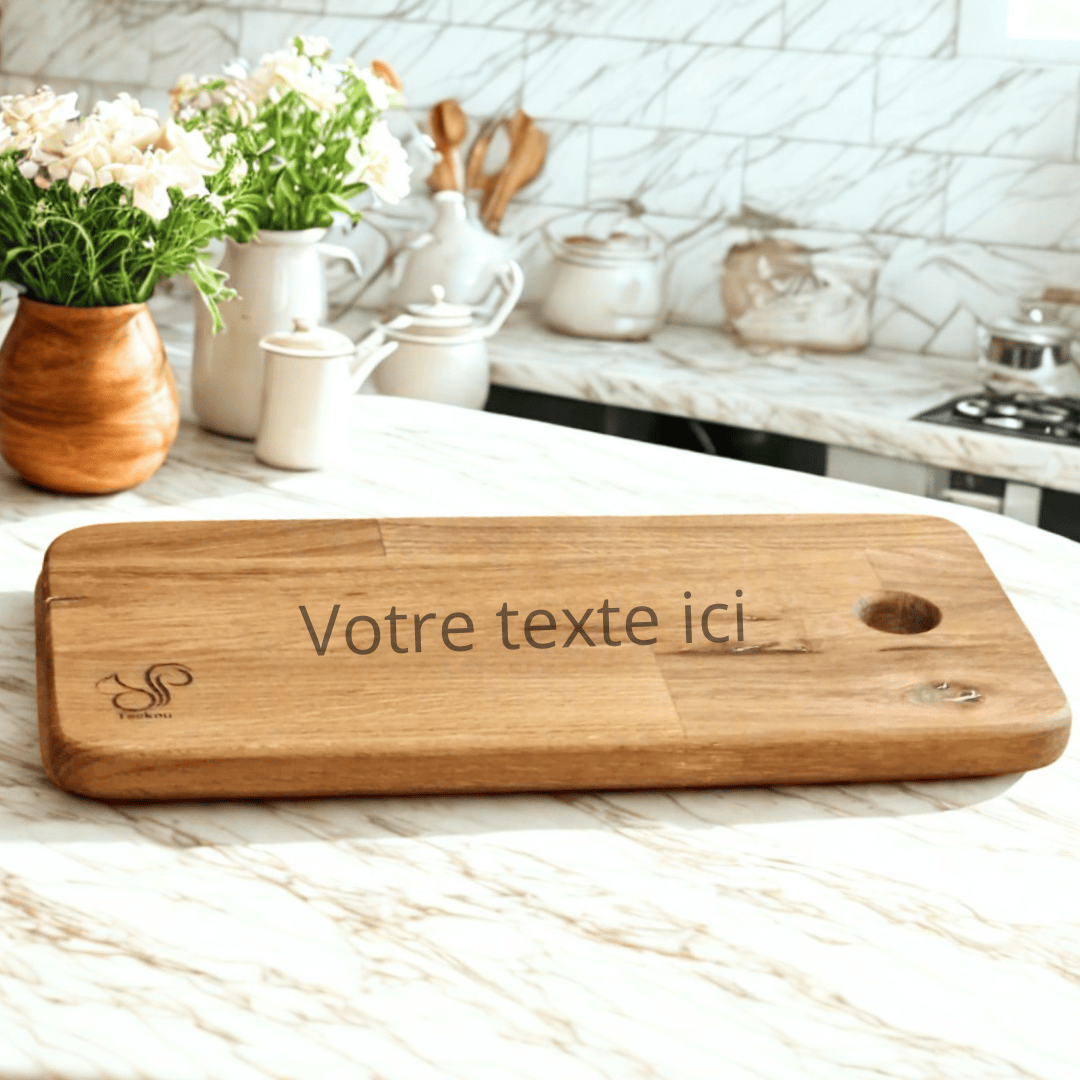 Teckou Planche à saucisson personnalisée - Chêne